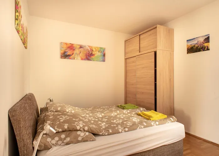 Modor Apartmán *