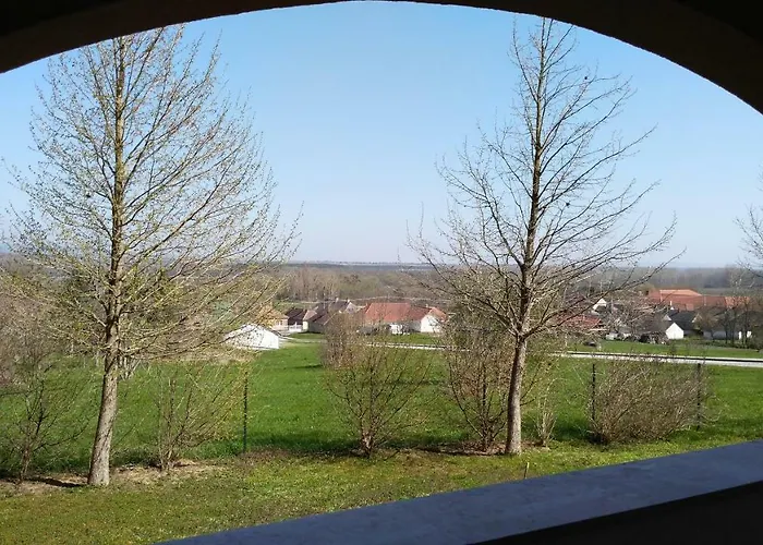 Modor Alsópáhok