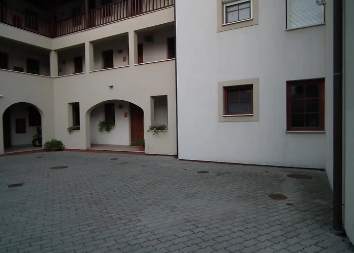 Apartmán Modor